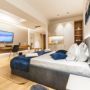 Hotel Poeme Mamaia Retreat