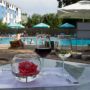 Q Hotel