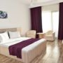 Q Hotel