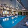 Q Resort & Spa si Q Chalet