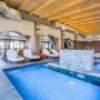 Q Resort & Spa si Q Chalet