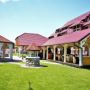 Q Resort & Spa si Q Chalet