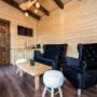 Q Resort & Spa si Q Chalet